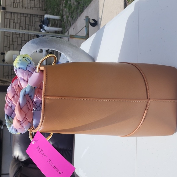 NWT BETSEY JOHNSON SADDLE COLOR TOTE W/OMBRE BREADED HANDEL - Picture 4 of 8